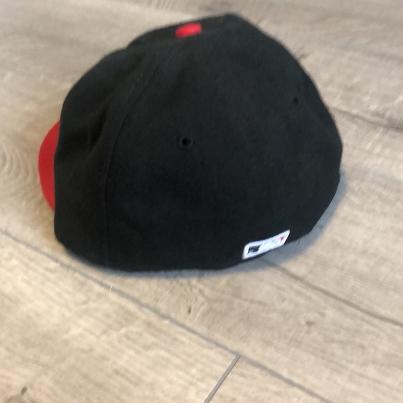 Pittsburgh Pirates Authentic Collection Official On-Field Baseball Cap - Picture 2 of 6